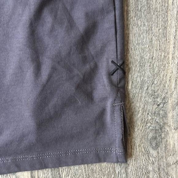 Cuts Clothing Shirt Gray Short Sleeve AO Split-Hem Tee Size Large Crew Neckline - Picture 8 of 8